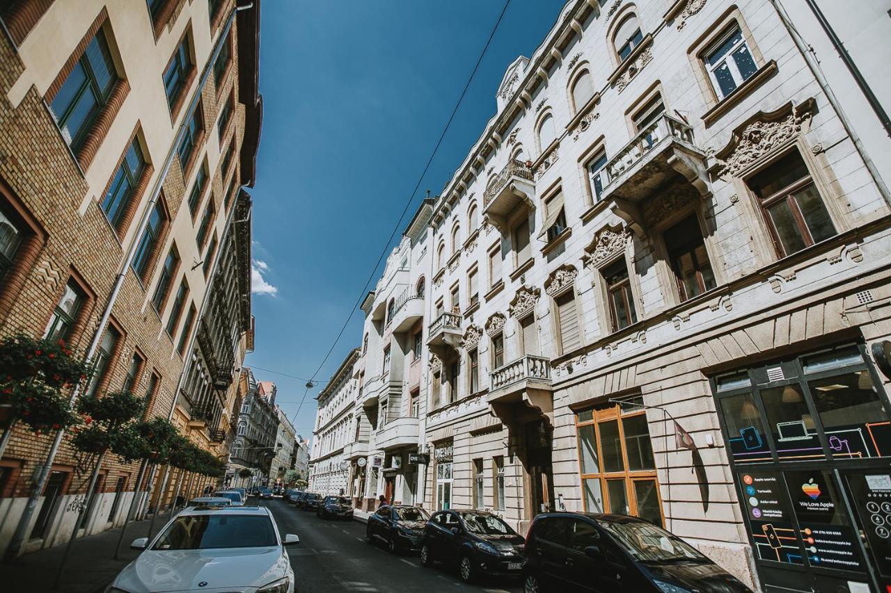 Budapest Folk Apartment 60Sm Spacious And Bright Bagian luar foto